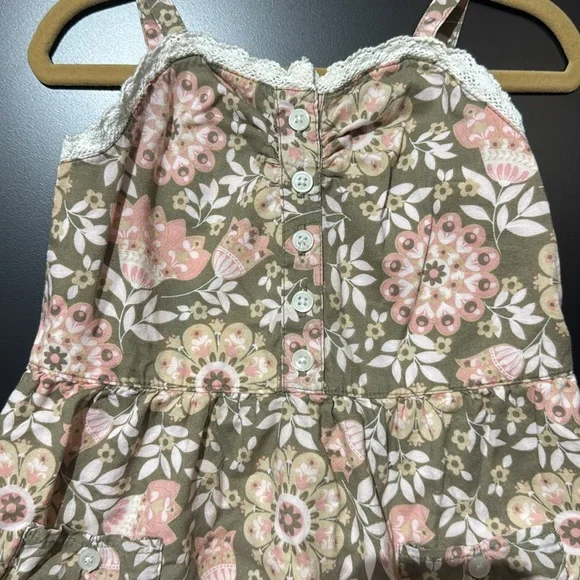Girls size 18-24 mths | Old Navy | dress - Picture 3 of 6